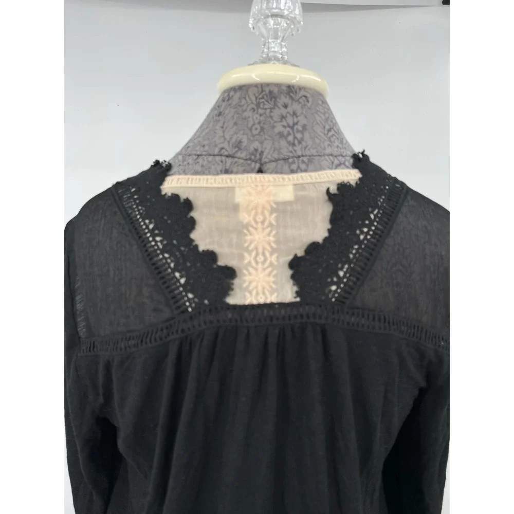 Anthropologie Meadow Rue Nimah Darcy black lace blouse top shirt sz M